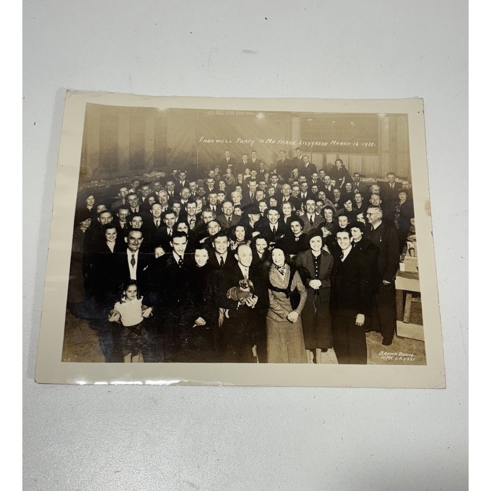 1938 FAREWELL PHOTO Mr Frank Lylegreen 8x10 About 90+ People On It